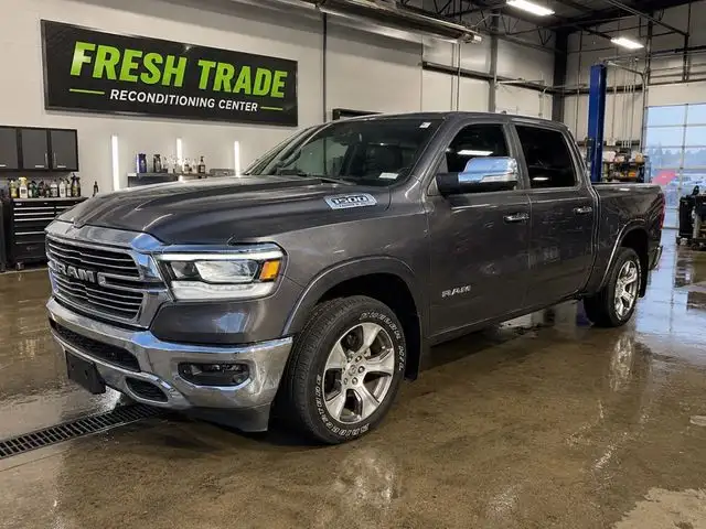 2020 RAM 1500 Laramie 4x4 Crew Cab 5'7's photo
