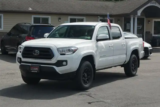 2021 Toyota Tacoma SR5 Double Cab 4WD V6 Auto Short Bed's photo
