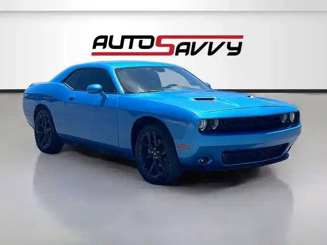 2023 Dodge Challenger SXT Auto's photo