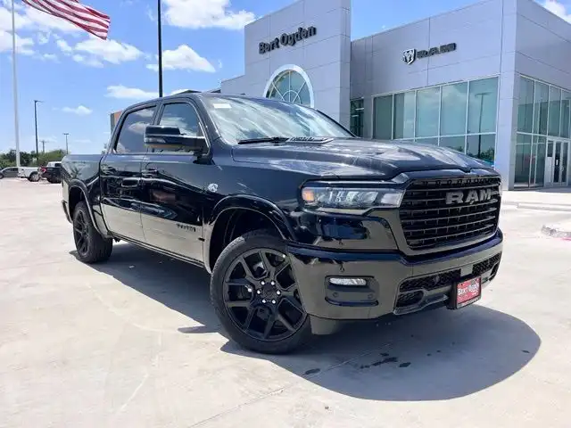 2026 RAM 1500 Laramie 4x4 Crew Cab 5'7's photo