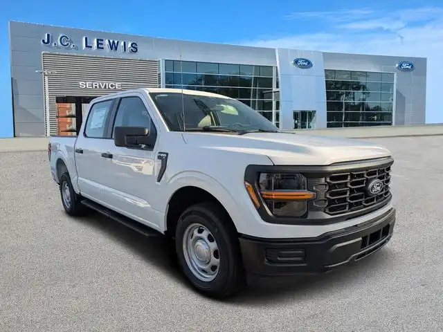 2026 Ford F-150 XL SuperCrew 5-1/2 Box's photo
