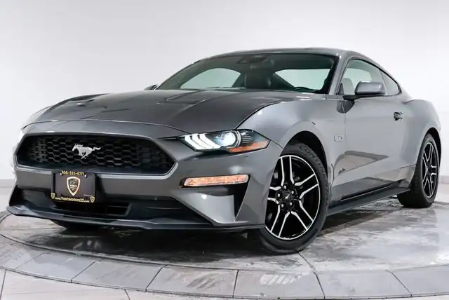 2022 Ford Mustang EcoBoost Coupe Premium's photo
