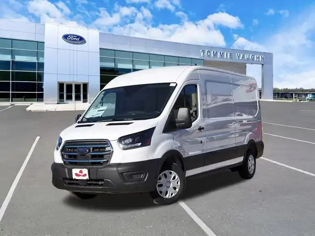 2025 Ford E-Transit BEV 350 Med Roof 148 WB's photo