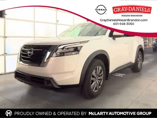 2025 Nissan Pathfinder SV FWD's photo