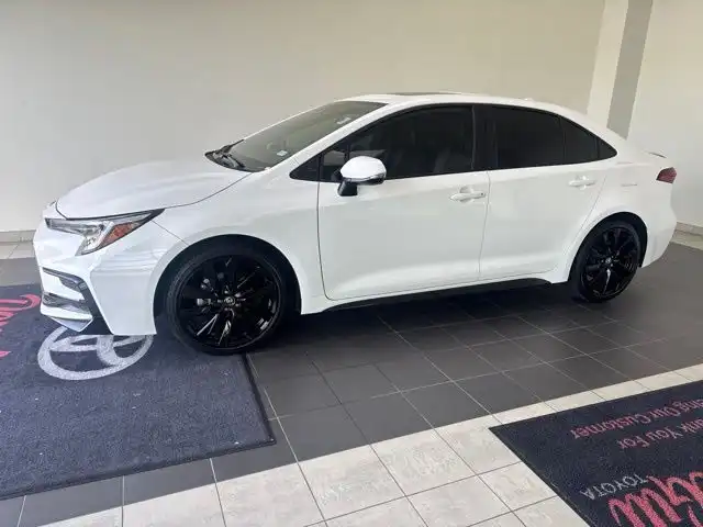 2025 Toyota Corolla XSE CVT's photo