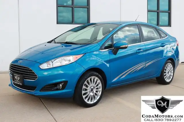 2016 Ford Fiesta Titanium Sedan's photo
