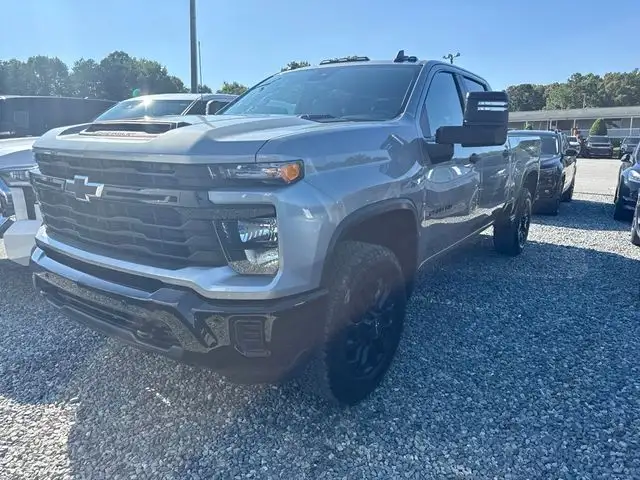 2025 Chevrolet Silverado HD Custom 4WD Crew Cab Standard Box's photo
