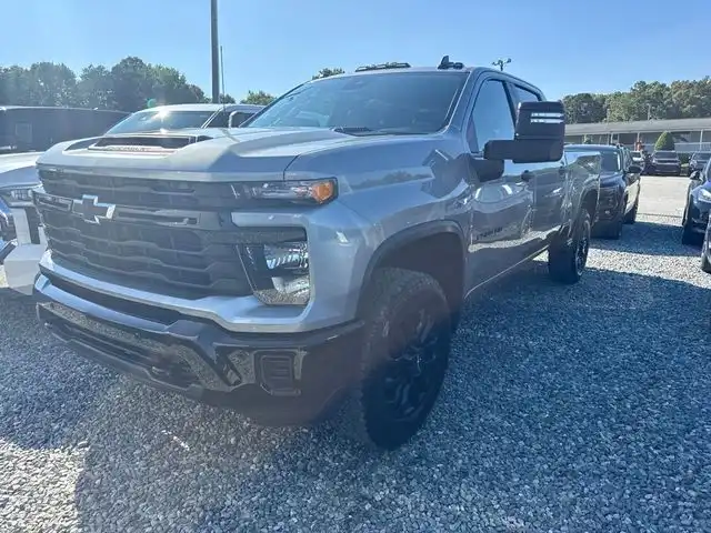 2025 Chevrolet Silverado HD Custom 4WD Crew Cab Standard Box's photo