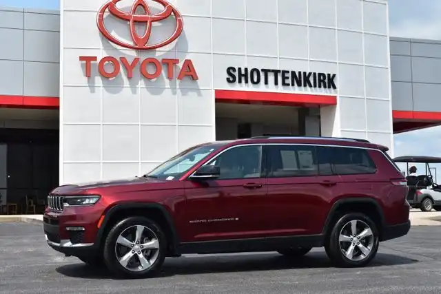 2021 Jeep Grand Cherokee L Limited's photo