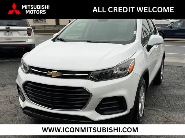 2020 Chevrolet Trax LS's photo
