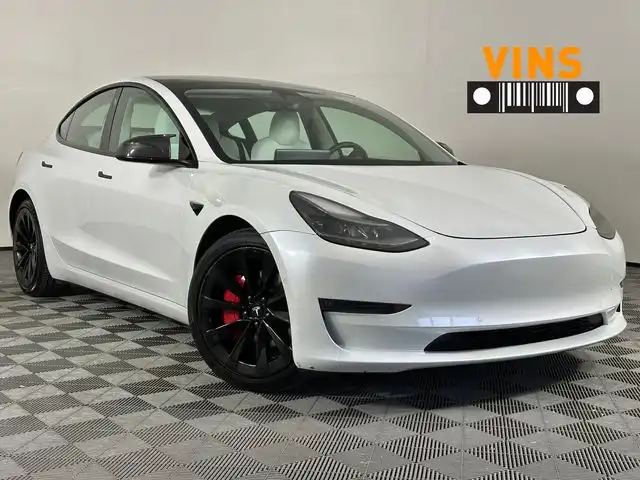2021 Tesla Model 3 Long Range Dual Motor All-Wheel Drive's photo