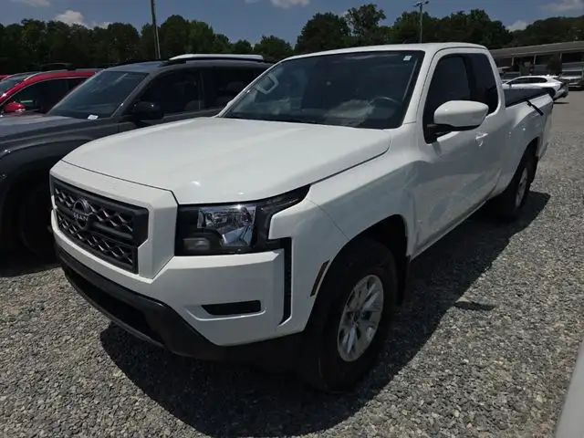 2024 Nissan Frontier SV King Cab 4X2's photo