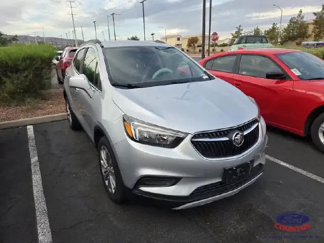 2020 Buick Encore Preferred's photo