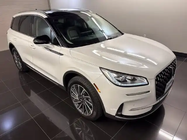 2024 Lincoln Corsair Reserve AWD's photo