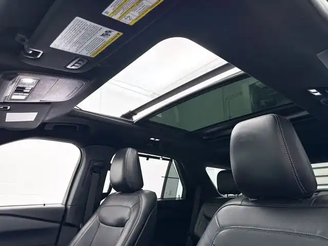 2020 Ford Explorer Limited 4WD's photo