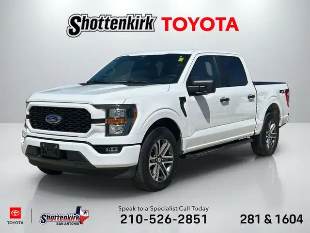 2023 Ford F-150 XL SuperCrew 5-1/2 Box's photo