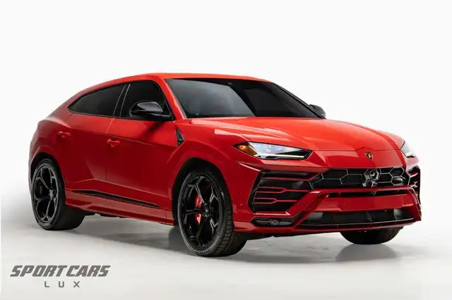 2020 Lamborghini Urus 4.0 V8's photo