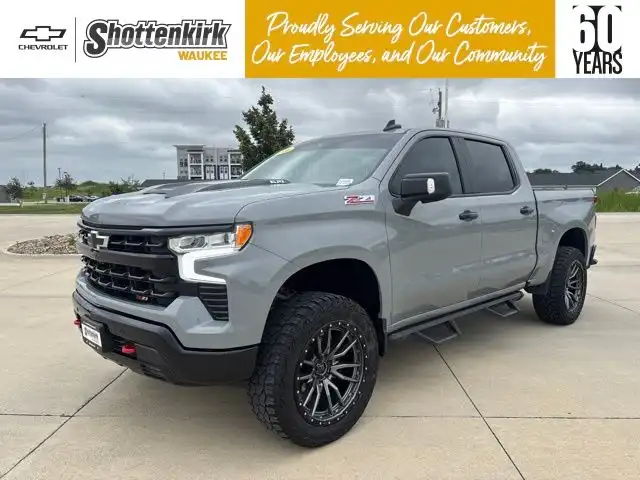 2024 Chevrolet Silverado 1500 LT Trail Boss 4X4 Crew Cab Short Box's photo