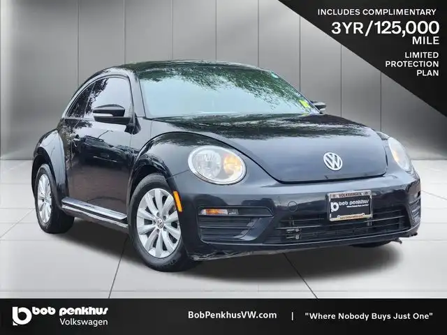 2019 Volkswagen Beetle 2.0T S Auto's photo