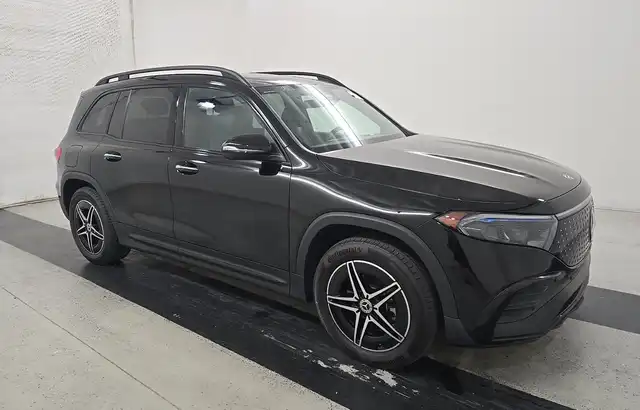2024 Mercedes-Benz EQB EQB 300 4MATIC's photo