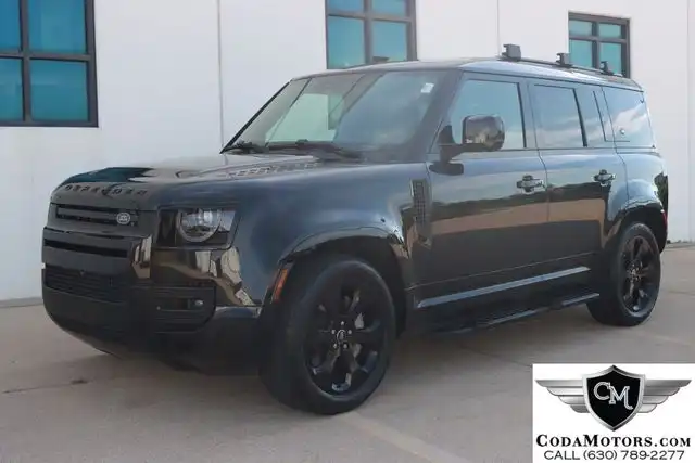 2024 Land Rover Defender 110 X-Dynamic SE P400's photo