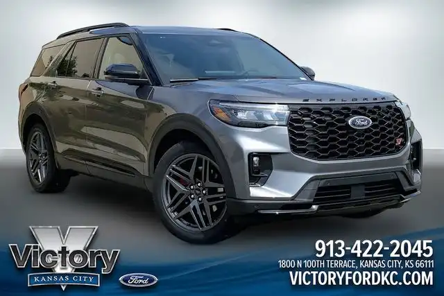 2026 Ford Explorer ST 4WD's photo