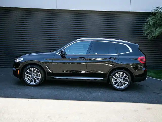 2019 BMW X3 sDrive30i's photo