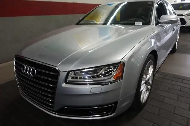 2015 Audi A8 4.0T quattro Tiptronic NWB's photo