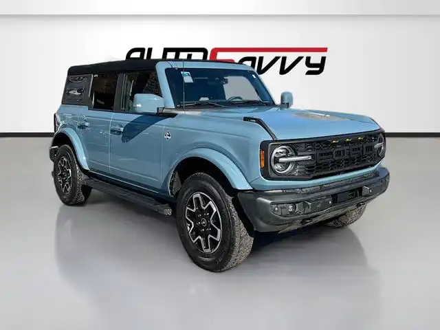 2023 Ford Bronco Outer Banks 4x4's photo