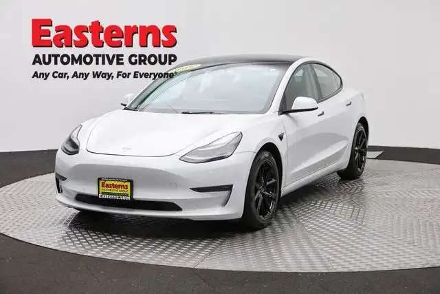 2022 Tesla Model 3 Long Range Dual Motor All-Wheel Drive's photo