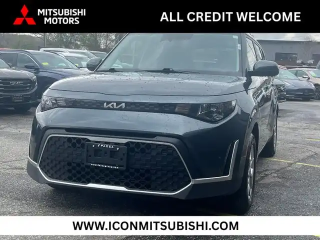 2025 Kia Soul 2.0 LX IVT's photo