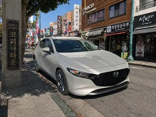 2026 Mazda CX-3 Preferred 2.5 AT 5-Door SKYACTIV's photo