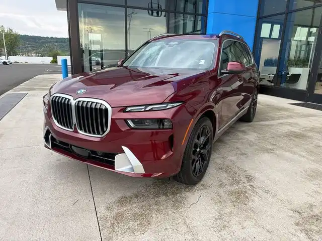 2026 BMW X7 xDrive40i's photo