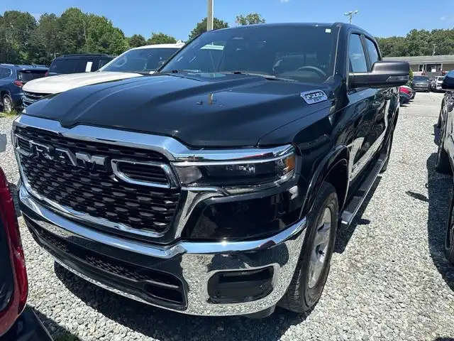 2025 RAM 1500 Big Horn/Lone Star 4x4 Crew Cab 5'7's photo