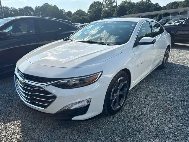 2022 Chevrolet Malibu 1LT's photo