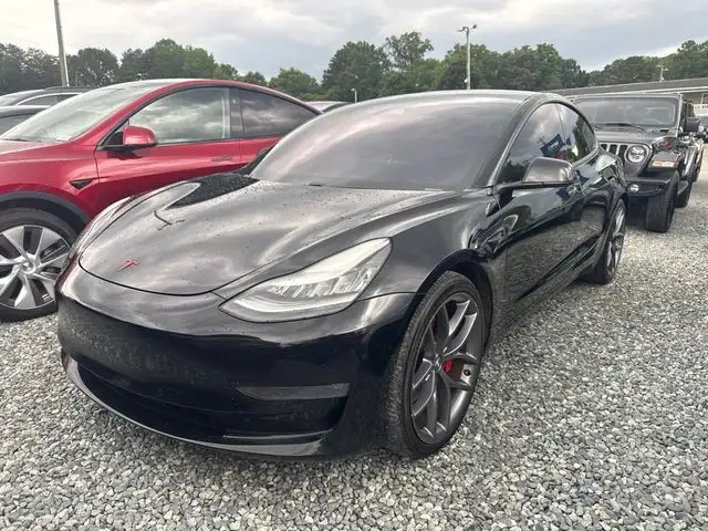 2019 Tesla Model 3's photo