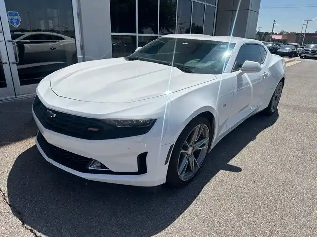 2024 Chevrolet Camaro 3.6 2LT's photo