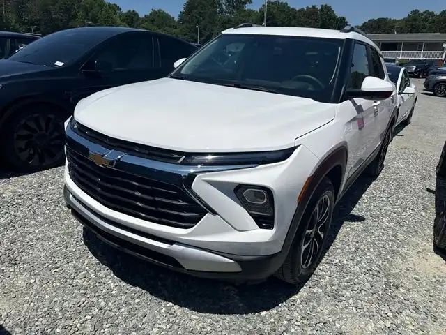 2026 Chevrolet Trailblazer LT's photo