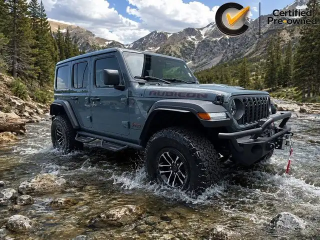 2024 Jeep Wrangler Rubicon's photo