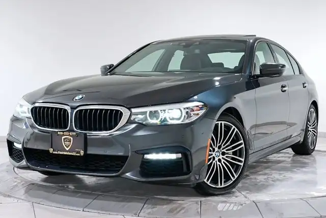 2018 BMW 5 Series 540i xDrive Sedan's photo