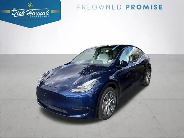 2022 Tesla Model Y Long Range Dual Motor All-Wheel Drive's photo