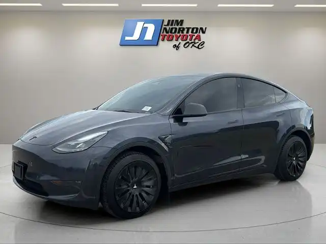 2024 Tesla Model Y Long Range Dual Motor All-Wheel Drive's photo