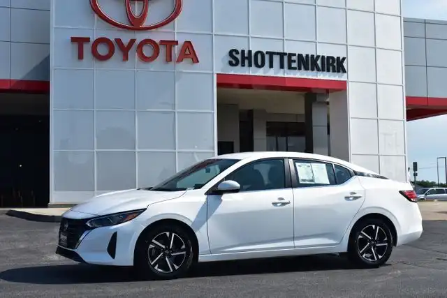 2024 Nissan Sentra SV CVT's photo