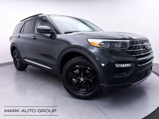 2023 Ford Explorer XLT 4WD's photo