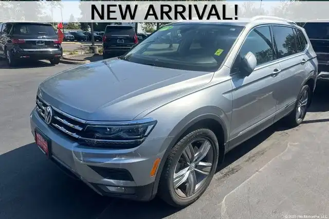 2019 Volkswagen Tiguan 2.0T SEL Premium 4Motion's photo