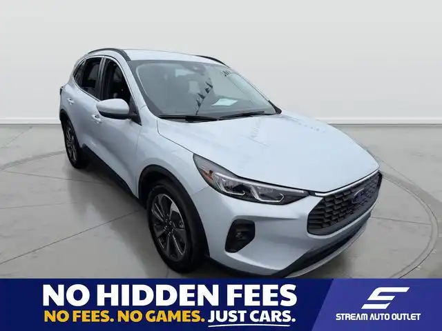 2025 Ford Escape Platinum AWD's photo