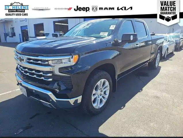 2022 GMC Sierra 4WD Crew Cab Short Box Denali's photo