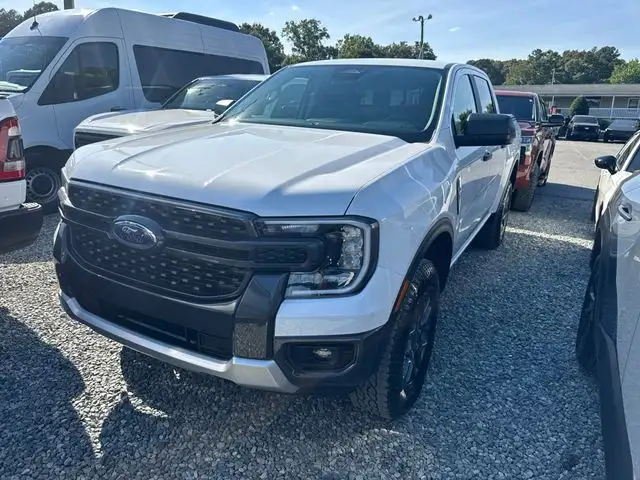 2025 Ford Ranger XLT 4x4 SuperCrew 5' Box's photo