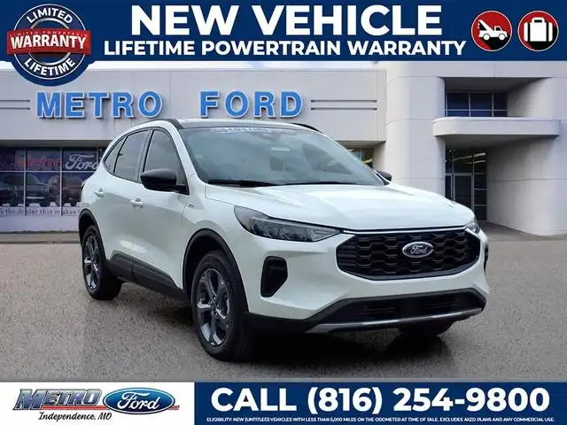 2026 Ford Escape ST-Line AWD's photo