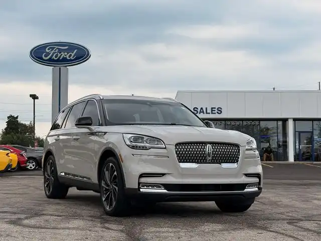 2020 Lincoln Aviator Reserve AWD's photo